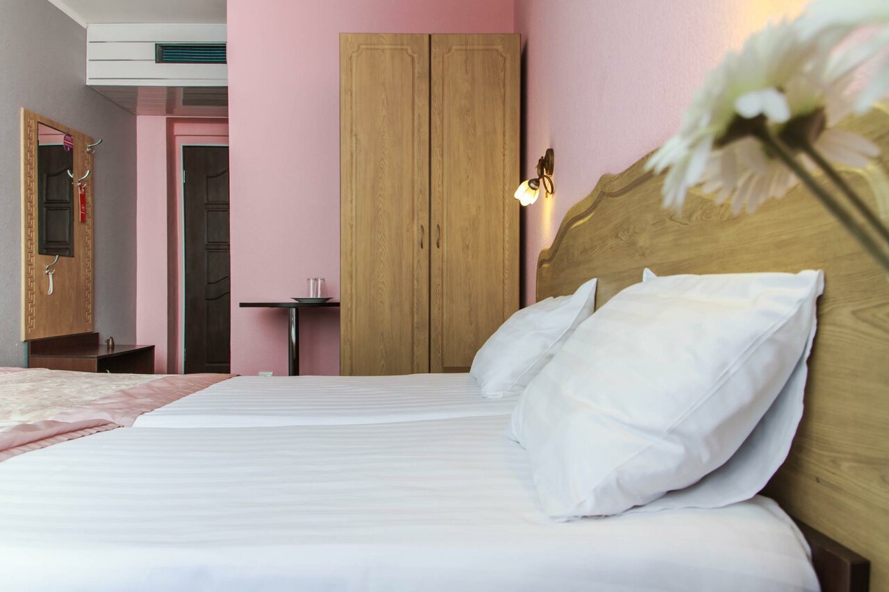 Гостиница Каисса Адлер