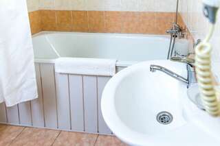 Гостиница Каисса Адлер 2-местный номер комфорт-2